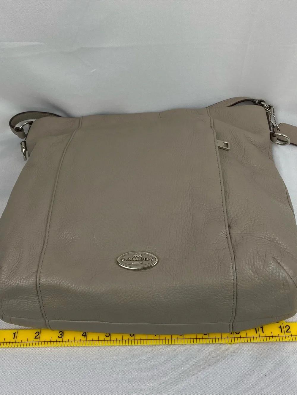 Coach Isabelle Taupe Grey Pebble Leather Hobo 3 Way Shoulder Crossbody Hand Bag
